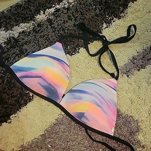 Nwot Victoria's Secret bikini top